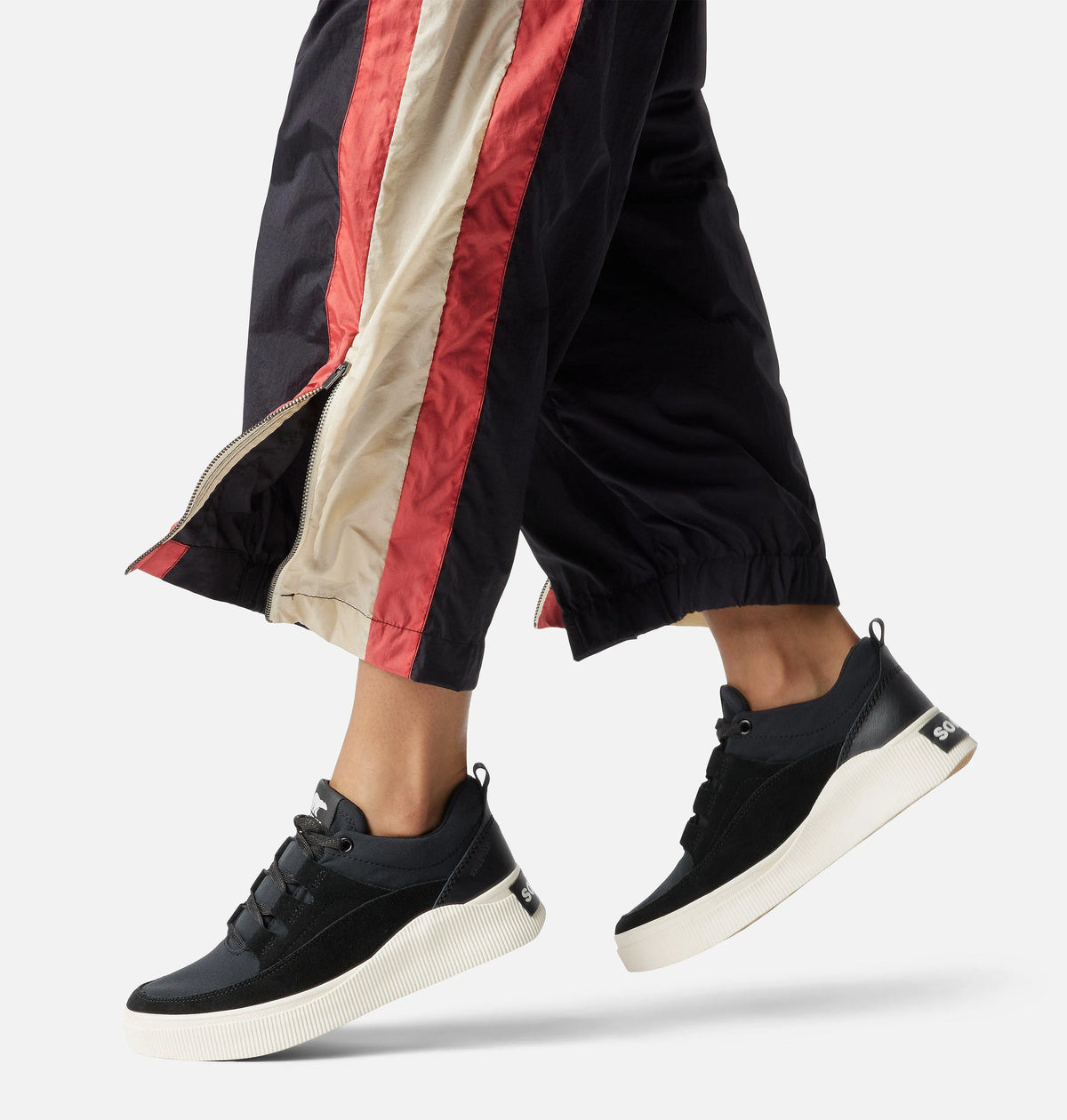 OUT N ABOUT™ IV Low Women's Waterproof Sneaker